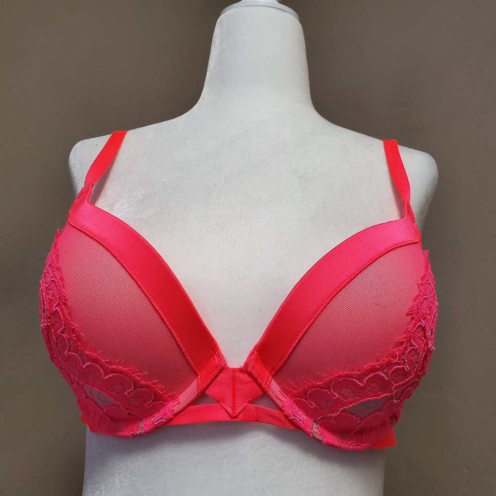 Victoria's Secret Very Sexy Push-up bra